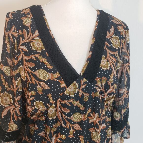 NEW!! Les Serein Women Size S BOHO Floral Peasant 3/4 Sleeve Blouse Top Navy - Picture 3 of 15
